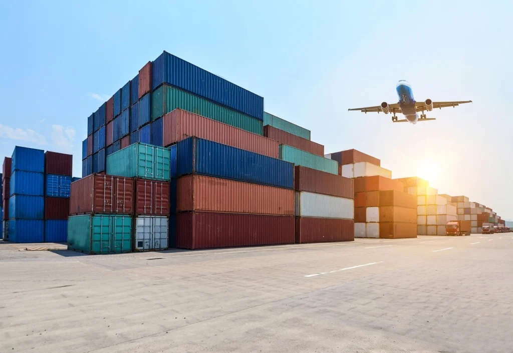 Air Freight vs Sea Freight: Choosing the Right Mode for Your Business